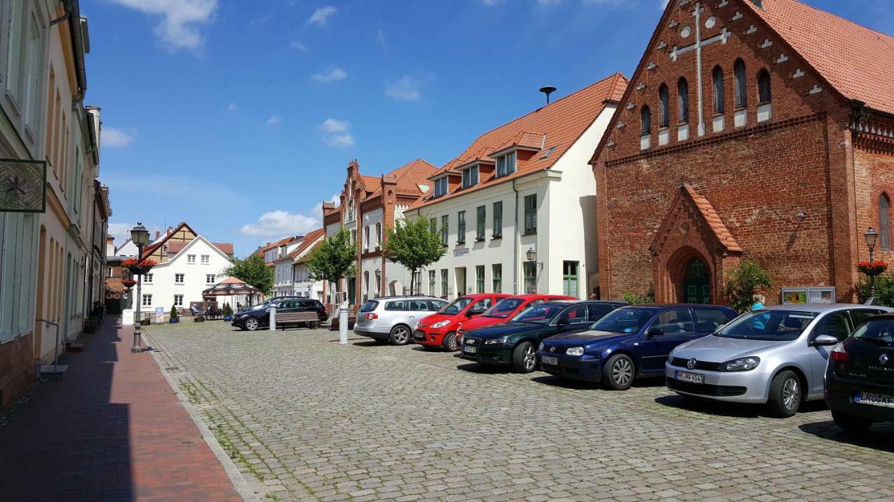Uns Luett Hus Villa Krakow am See Exterior photo